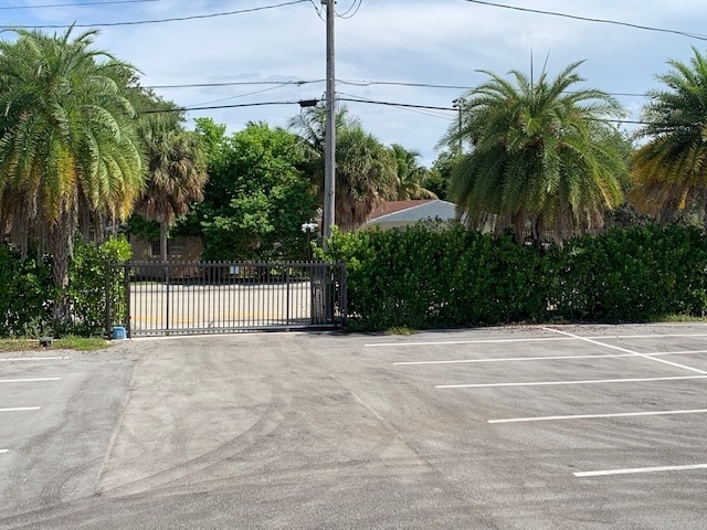 263 NE 61st St, Miami, FL for lease - Building Photo - Image 3 of 13
