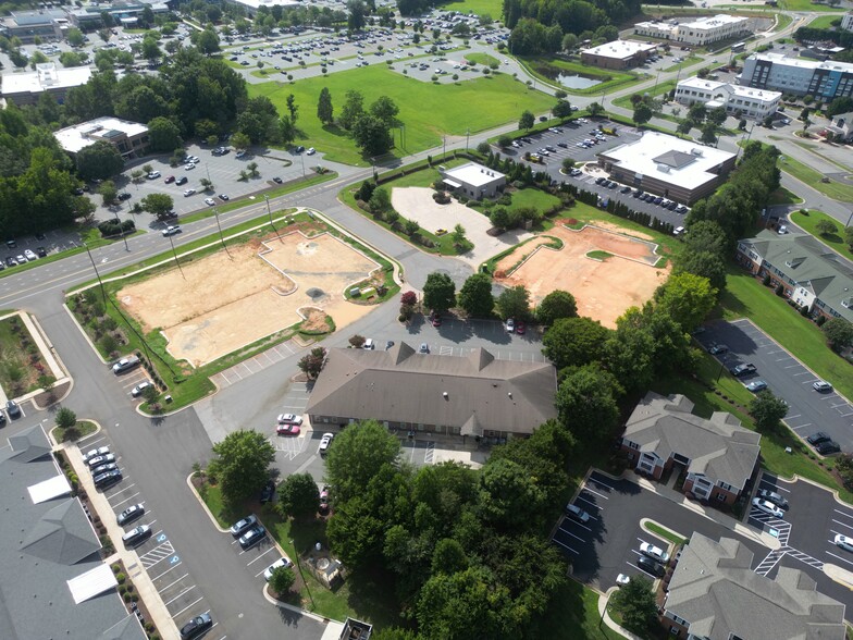 2902 Professional Park Dr, Burlington, NC for lease - Aerial - Image 2 of 6