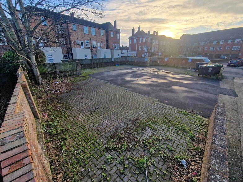 2 St. Edwards Rd, Gosport for sale - Other - Image 2 of 6