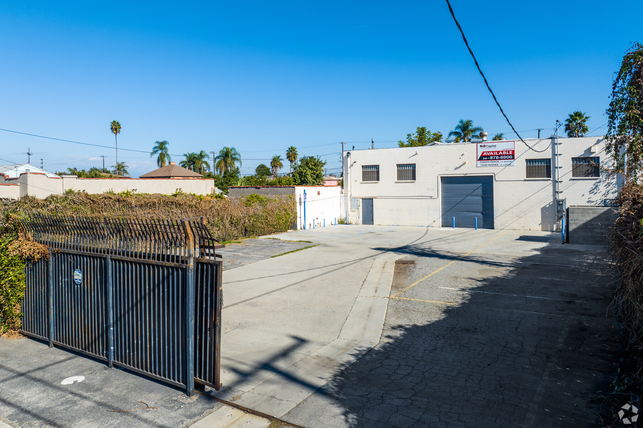 112 N Chester Ave, Compton, CA for lease Primary Photo- Image 1 of 27