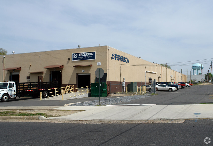 301 N 4th St, Vineland, NJ for lease - Building Photo - Image 3 of 9