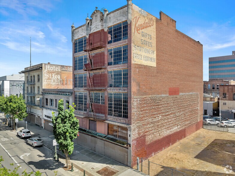 430 E Weber St, Stockton, CA for sale - Building Photo - Image 3 of 4