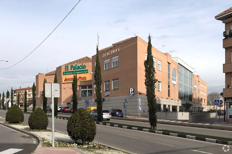 Carretera Boadilla-majadahonda, 50, Boadilla Del Monte, Madrid for lease - Building Photo - Image 2 of 2