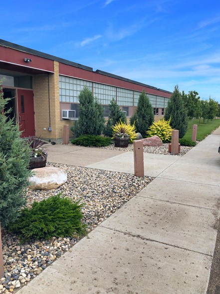 100 Main St, Carpio, ND for sale - Primary Photo - Image 1 of 1