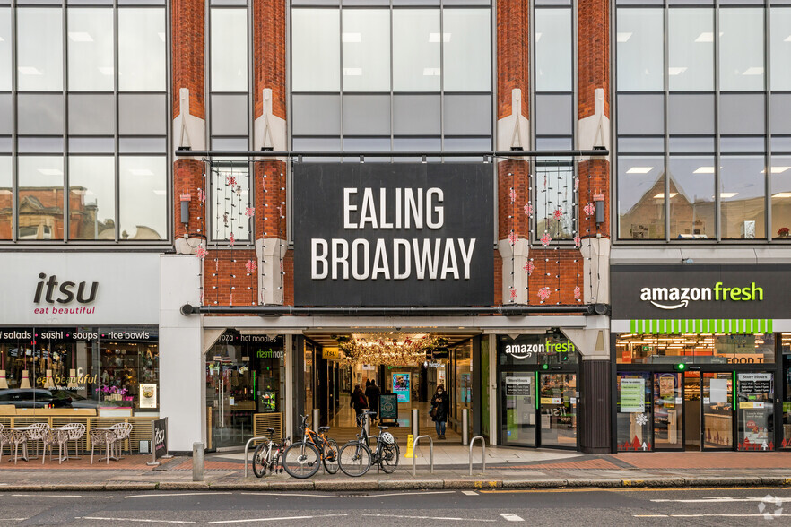 The Broadway, London for lease - Building Photo - Image 3 of 8