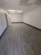 2945 Stone Hogan Connector Rd, Atlanta, GA for lease Interior Photo- Image 1 of 5