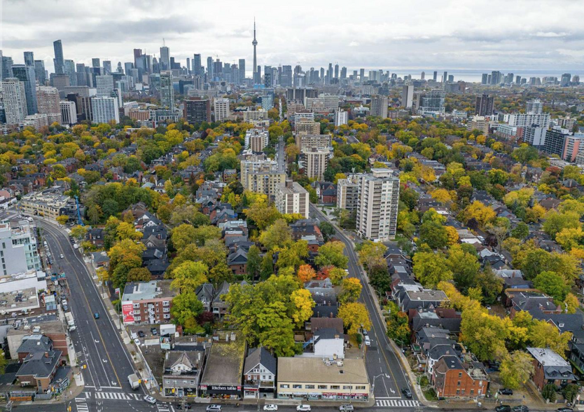 361 Davenport Rd, Toronto, ON for sale - Aerial - Image 3 of 9