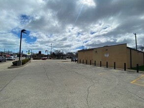 7950 Crawford Ave, Skokie, IL for sale Building Photo- Image 2 of 6