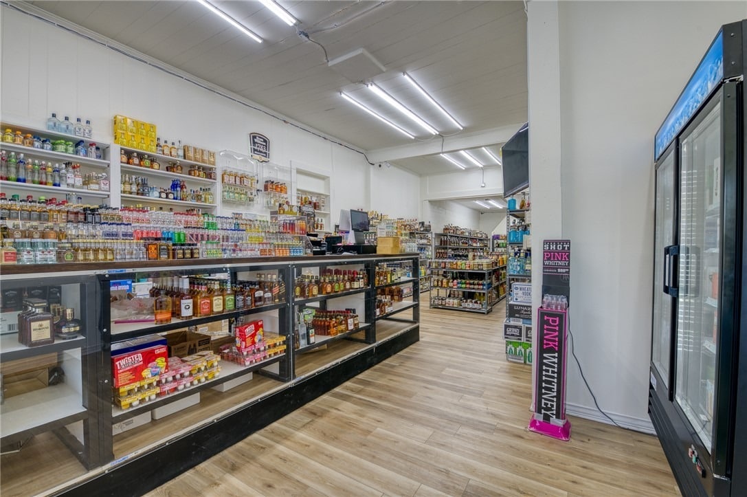 507-509 W Main St, Williamston, SC for sale Interior Photo- Image 1 of 3