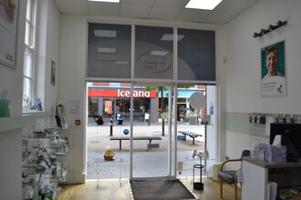 76-76c High St, Alton for lease Interior Photo- Image 2 of 8