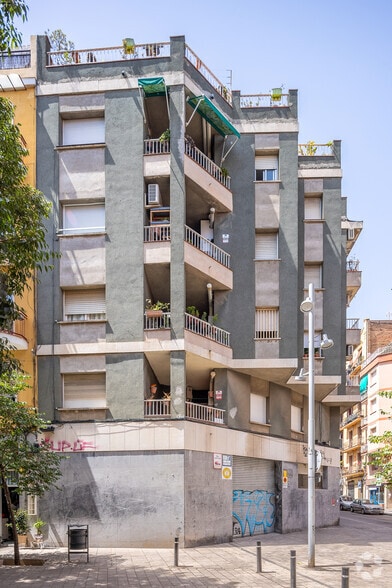 Carrer de l'Olivera, 1, Barcelona, Barcelona for sale - Building Photo - Image 2 of 2