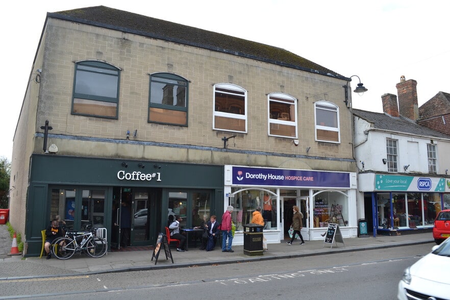 26-30 Market Pl, Warminster for sale - Building Photo - Image 1 of 1