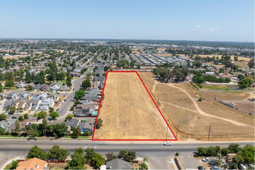 3508 W Clinton Ave, Fresno, CA for sale - Building Photo - Image 3 of 10