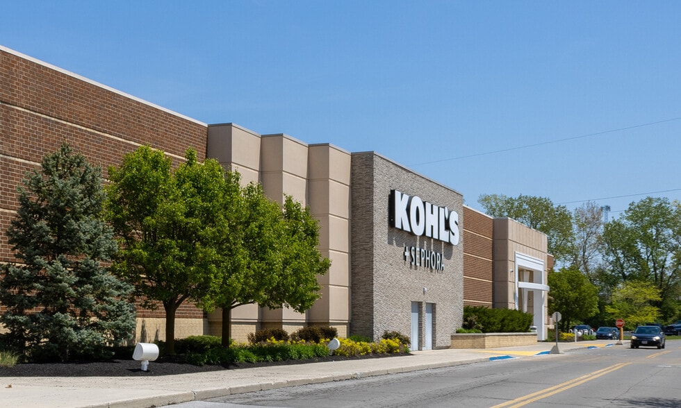 Lima Center portfolio of 3 properties for sale on LoopNet.com - Building Photo - Image 3 of 10