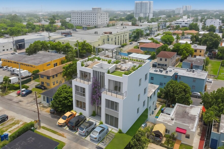2131 SW 4th St, Miami, FL for sale - Building Photo - Image 3 of 17