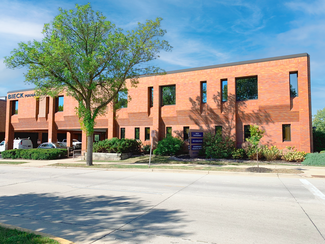 More details for 9800 W Bluemound Rd, Wauwatosa, WI - Office for Sale