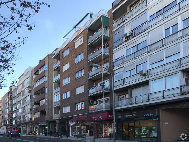 Calle López de Hoyos, 78, Madrid, Madrid for lease - Primary Photo - Image 1 of 2