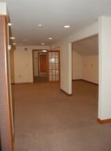 185 US Highway 206 S, Roxbury, NJ for lease Interior Photo- Image 1 of 3