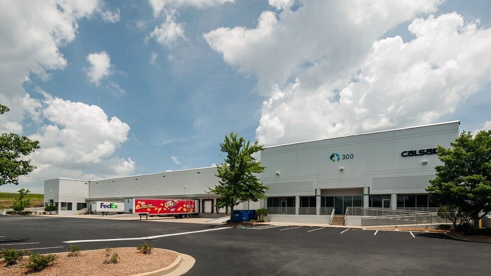 3105 Sweetwater Rd, Lawrenceville, GA for lease - Building Photo - Image 3 of 7