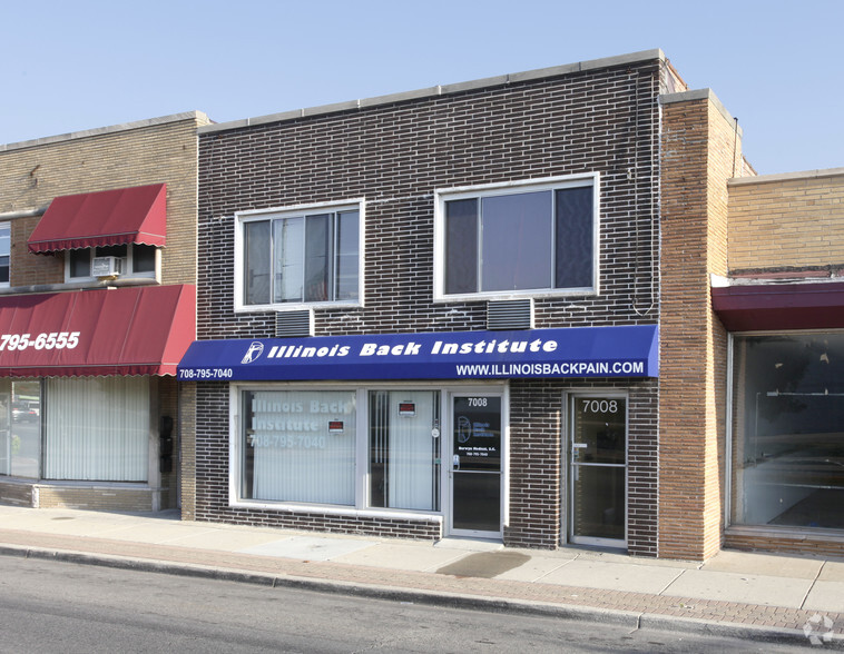 7008 Cermak Rd, Berwyn, IL for sale - Primary Photo - Image 1 of 1