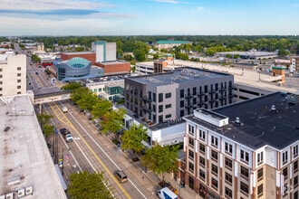 318 W College Ave, Appleton, WI - Aerial map view