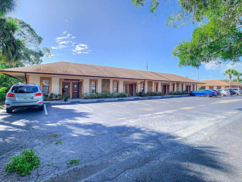 1101 Belcher Rd S, Clearwater, FL for sale - Building Photo - Image 1 of 1