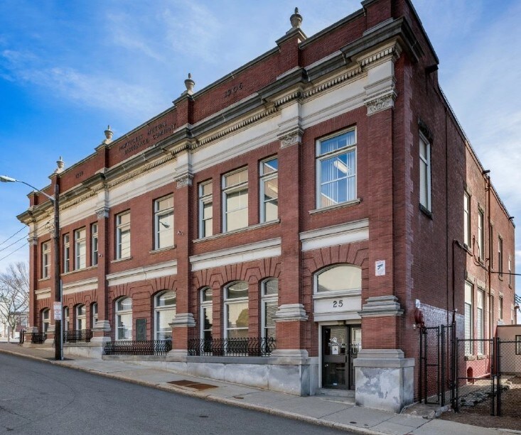 25 Maple St, Pawtucket, RI for sale Primary Photo- Image 1 of 1