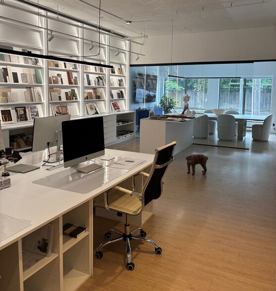 354 Davenport Rd, Toronto, ON for lease - Building Photo - Image 3 of 5