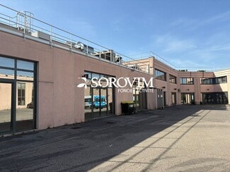 More details for 34-36 Rue Du 35eme Regiment D'Aviation, Bron - Office for Sale
