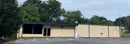 2878 Jonquil Dr SE, Smyrna, GA for sale - Primary Photo - Image 1 of 16