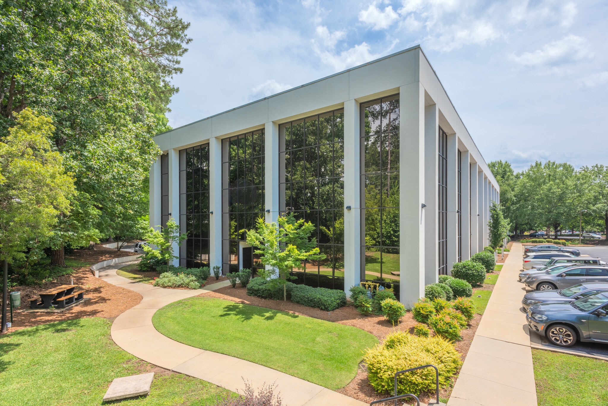 201 Executive Center Dr, Columbia, SC for sale Building Photo- Image 1 of 1