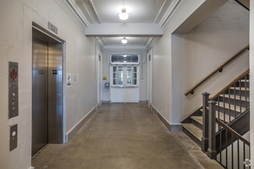 360 Metal Museum Dr, Memphis, TN for sale - Interior Photo - Image 2 of 34