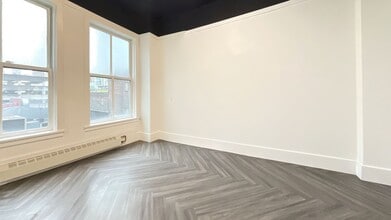 525 Seymour St, Vancouver, BC for lease Interior Photo- Image 1 of 3
