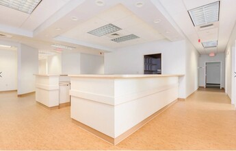 100 Technology Dr, Trumbull, CT for lease Interior Photo- Image 2 of 6