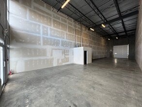 11566 Eburne Way, Richmond, BC for lease Interior Photo- Image 2 of 4