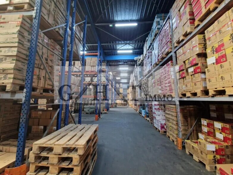 Office in Sarcelles for lease - Building Photo - Image 2 of 10