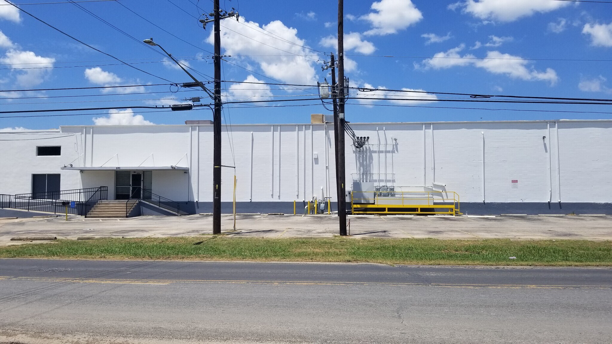 220 Saint Elmo Rd E, Austin, TX for sale Building Photo- Image 1 of 1