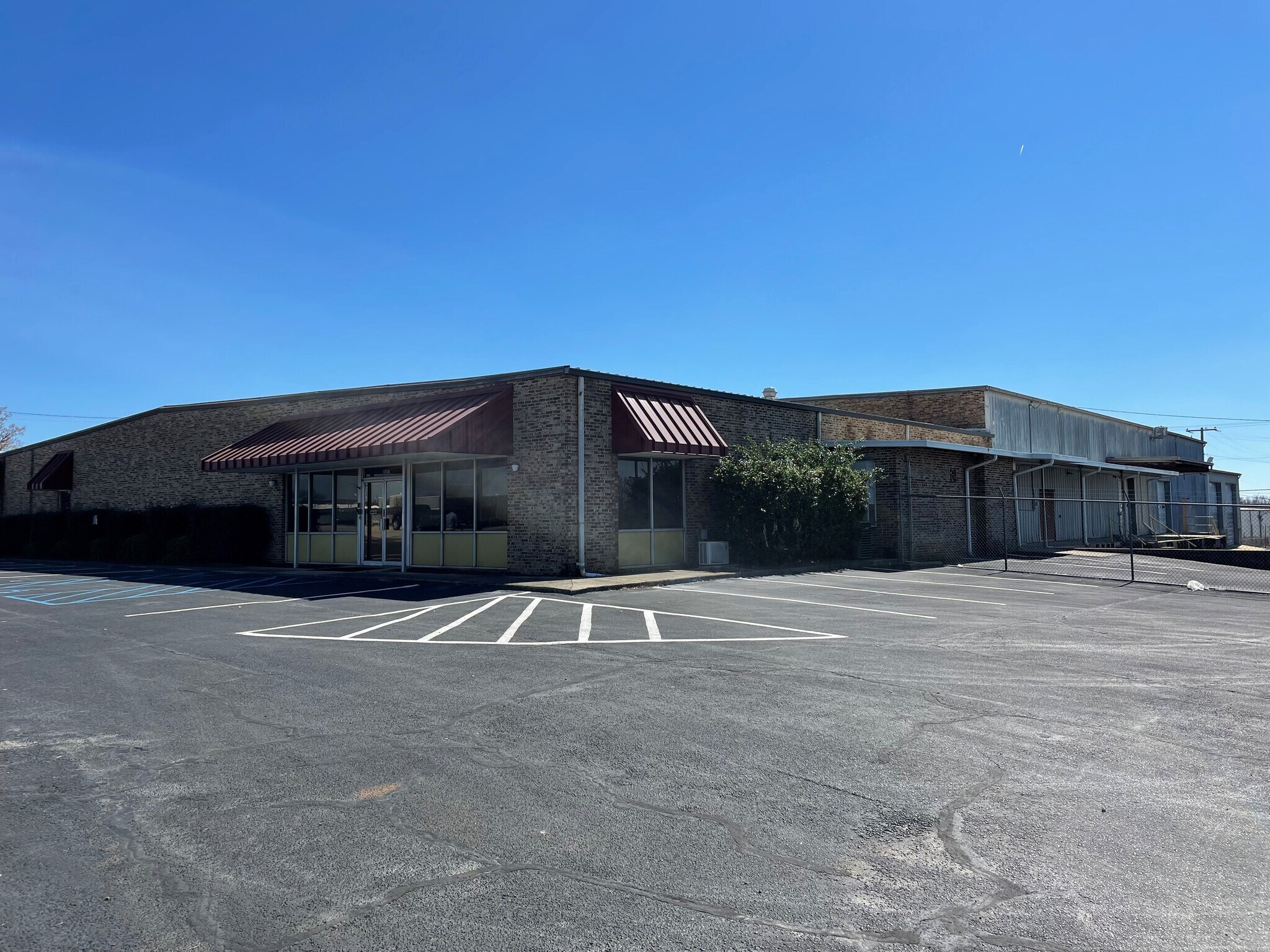 1413 Bluff Rd, Columbia, SC 29201