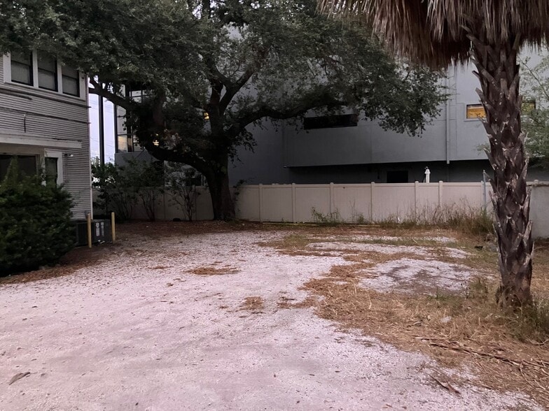 2710-2714 S Macdill Ave, Tampa, FL for lease - Building Photo - Image 2 of 4