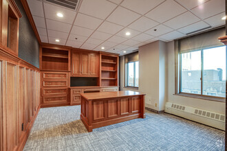 825 Nicollet Mall, Minneapolis, MN for lease Interior Photo- Image 2 of 3