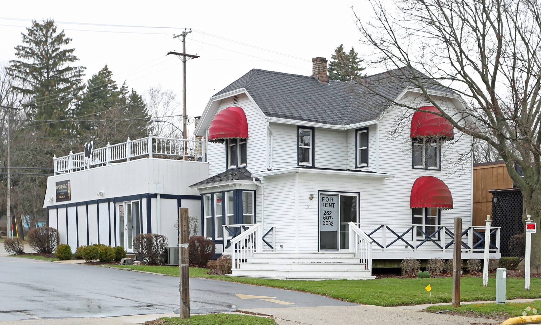 105 N Elkhorn Rd, Williams Bay, WI for sale Primary Photo- Image 1 of 1
