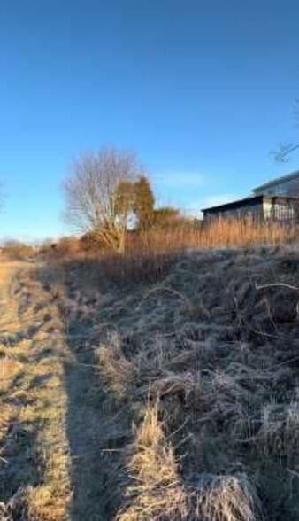 Broomfield Meadows, Glasgow for sale - Primary Photo - Image 1 of 1
