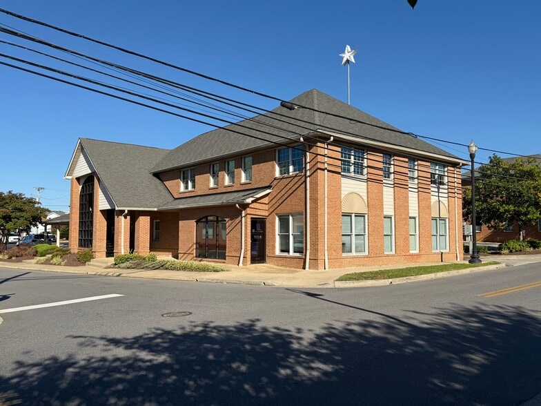 200 Howard Street #101 & 201 portfolio of 2 properties for sale on LoopNet.com - Building Photo - Image 3 of 10