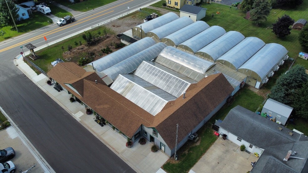 180 Davis St, Croswell, MI for sale - Building Photo - Image 3 of 22