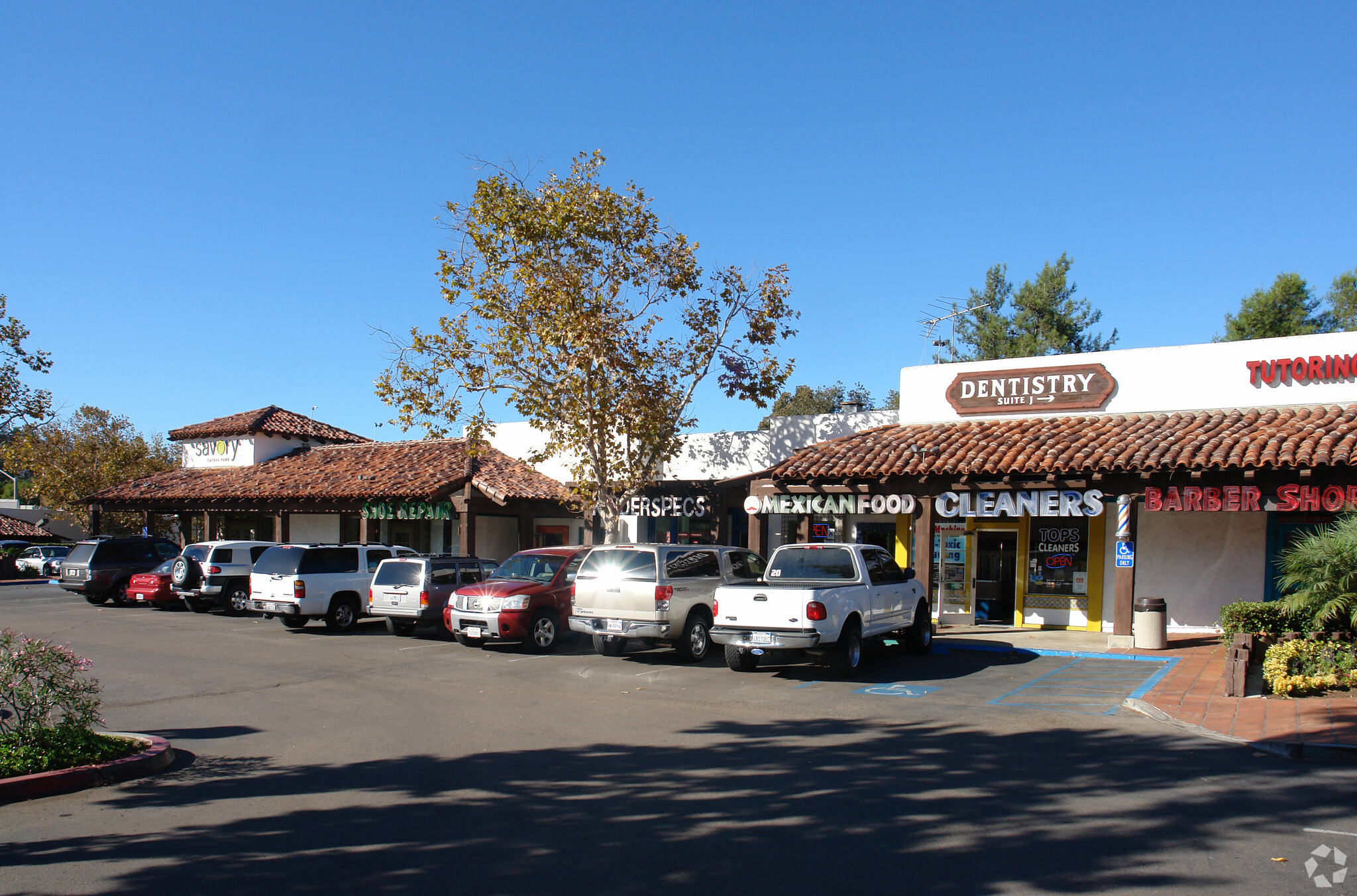 267 N El Camino Real, Encinitas, CA for lease Building Photo- Image 1 of 8