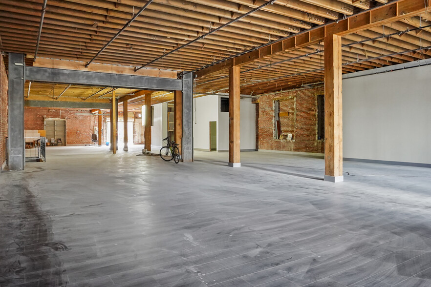 3310 S Main St, Los Angeles, CA for lease - Interior Photo - Image 2 of 26