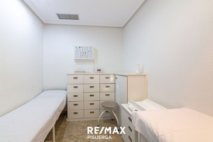 Calle Dársena, 5, Valladolid, Valladolid for sale - Building Photo - Image 2 of 24