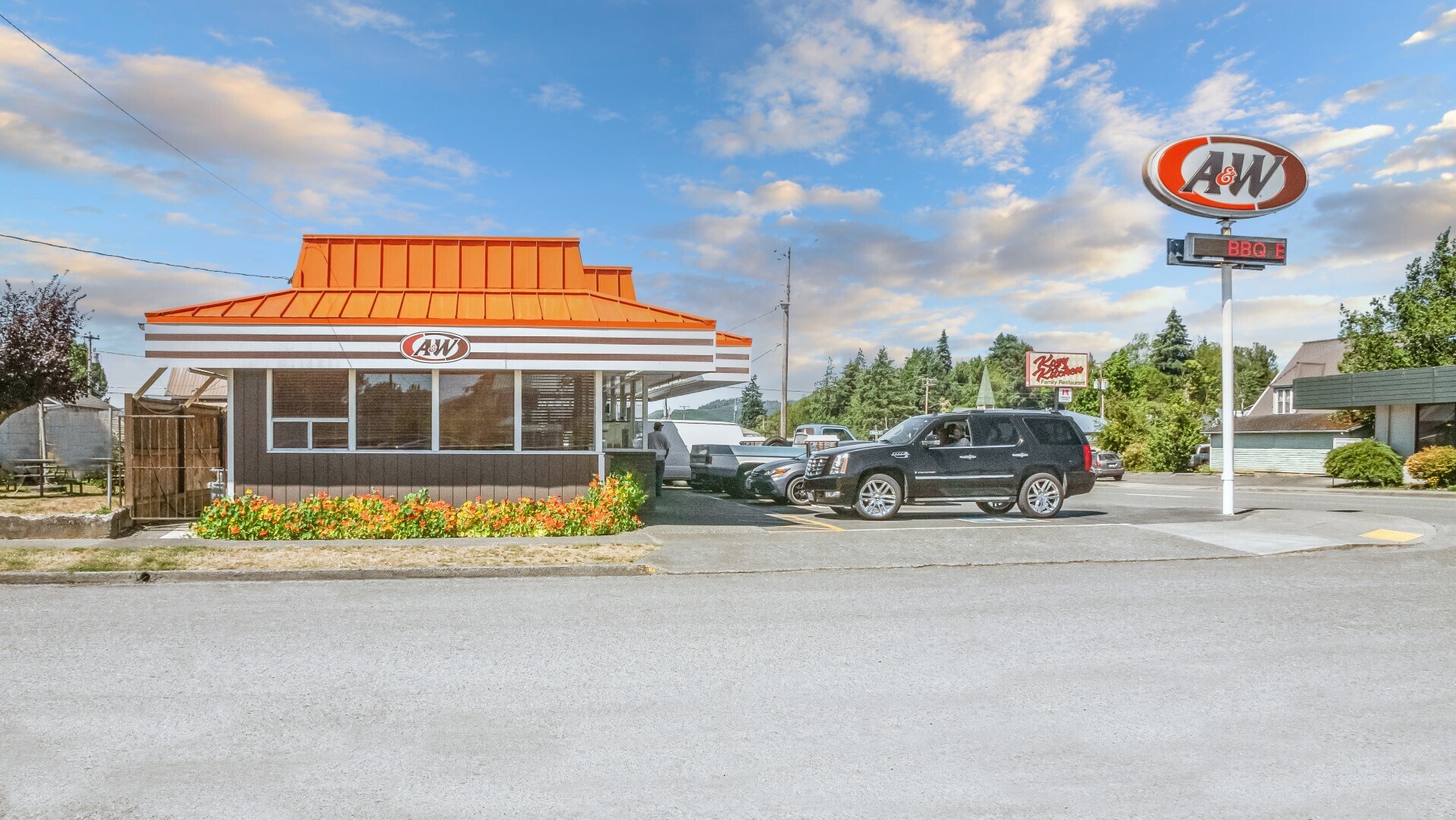 530 8th St, Myrtle Point, OR for sale Building Photo- Image 1 of 1