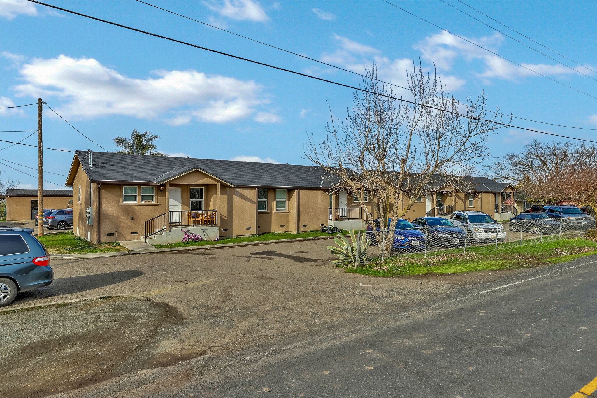 5125 Kaiser Rd, Stockton, CA 95215 14 Units on 10+/ Acres
