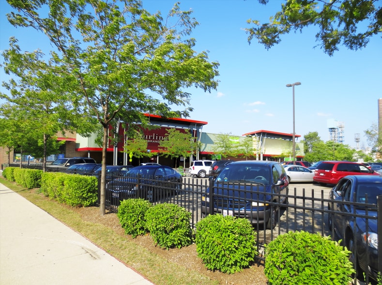 1422 W 47th St, Chicago, IL for lease - Building Photo - Image 3 of 6